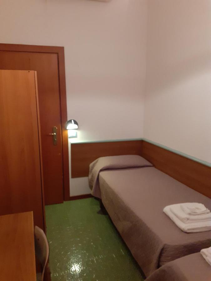 Hotel Solaria Marina Romea Exteriör bild